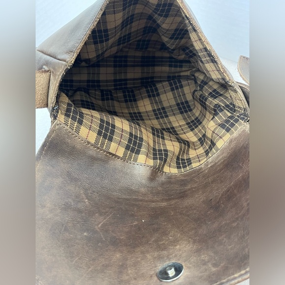 Hide & Drink, Everyday Crossbody Bag Handmade Leather - Picture 2 of 9